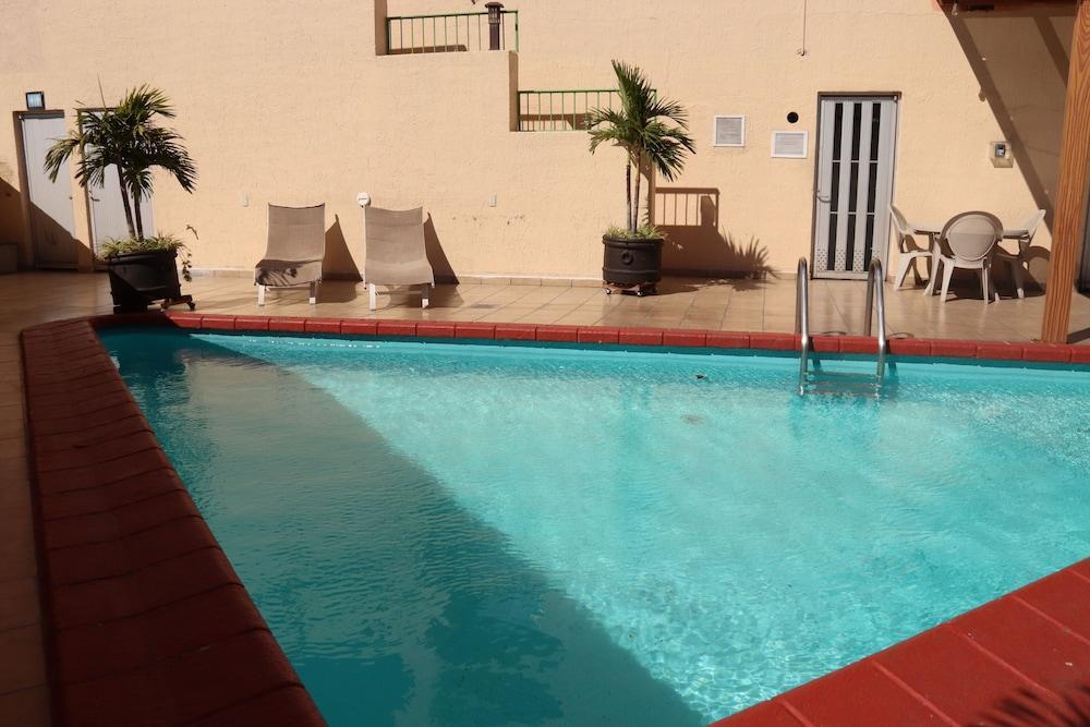 Hotel Santa Irene Guadalajara Exterior foto