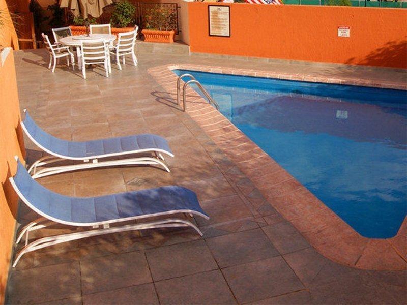 Hotel Santa Irene Guadalajara Exterior foto