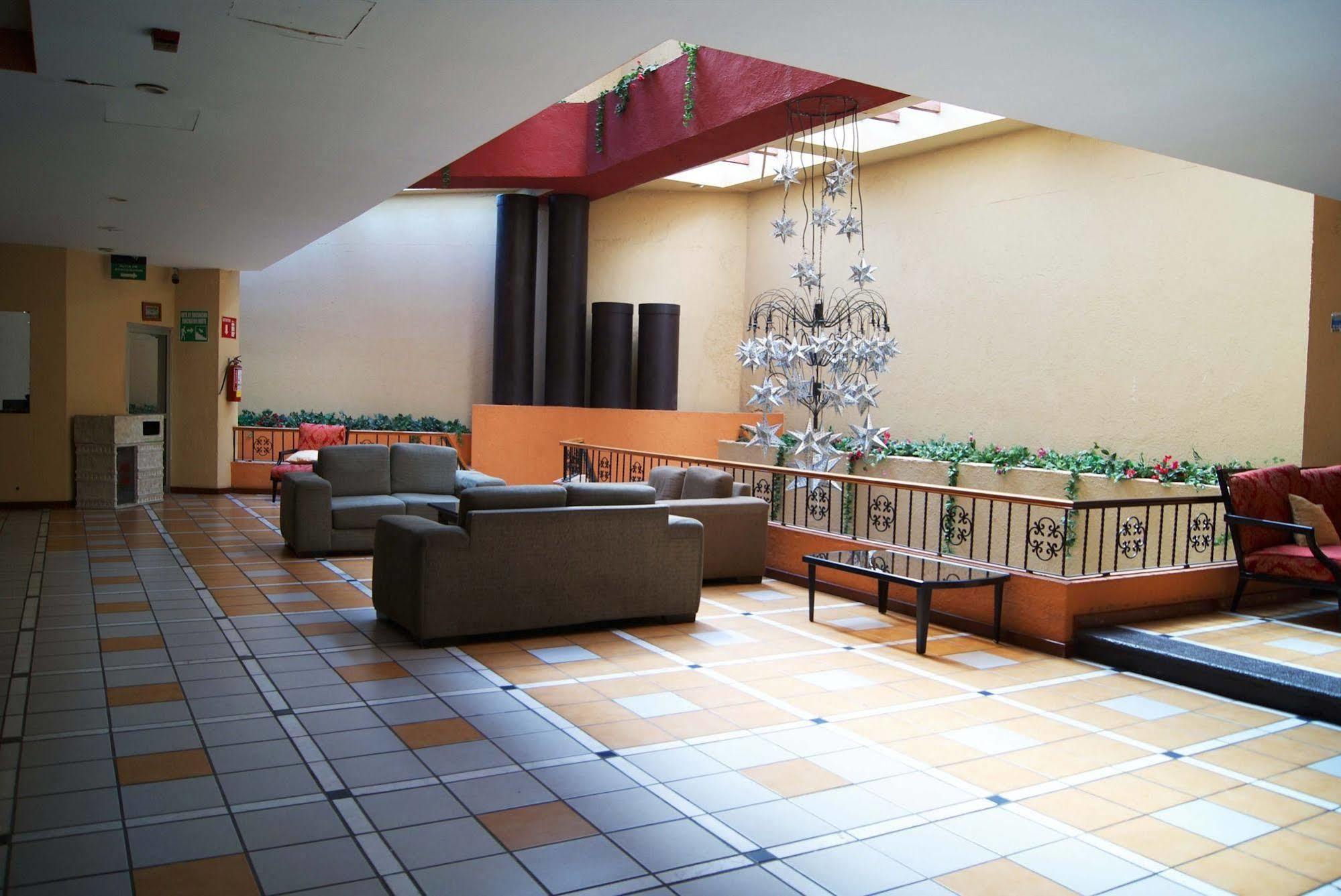 Hotel Santa Irene Guadalajara Exterior foto